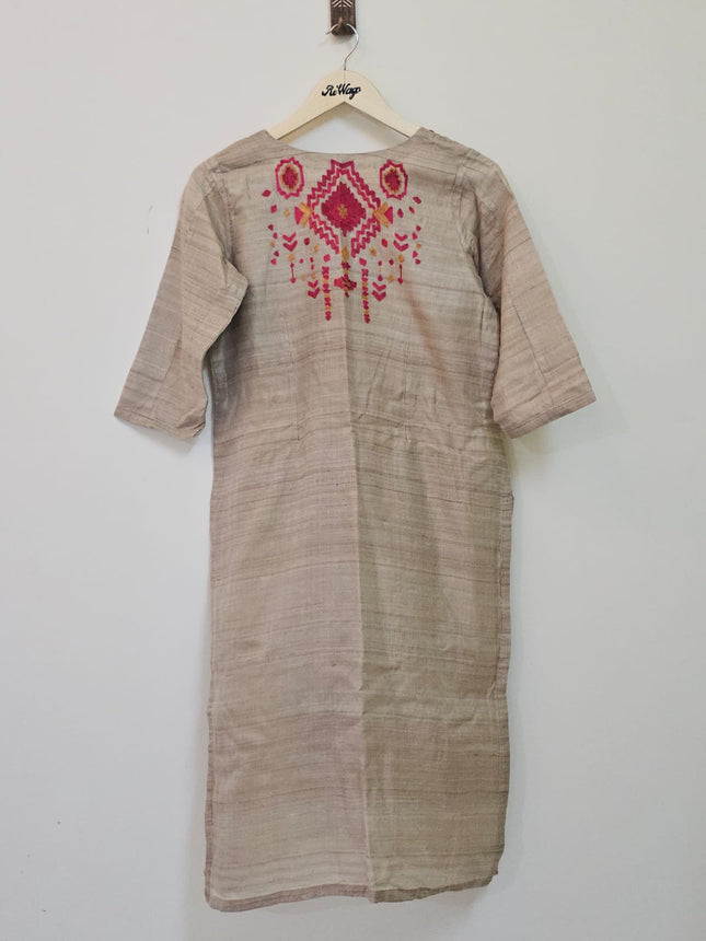 Women's Diamond Neck Cotton Embroidery Cream Kurti - M Size