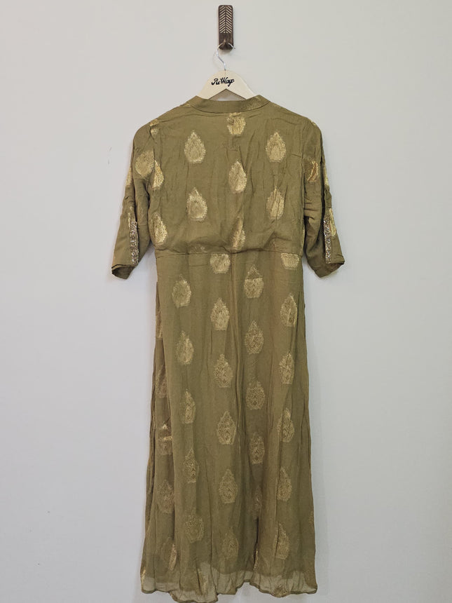 Women's V-Neck Half Sleeve Green Kurti - S Size
