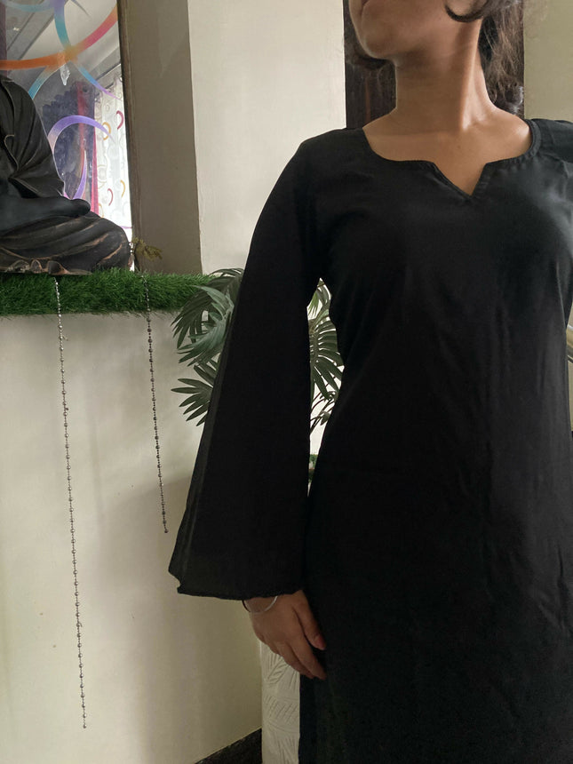 Women's Timeless Black Suit | Versatile & Elegant Design