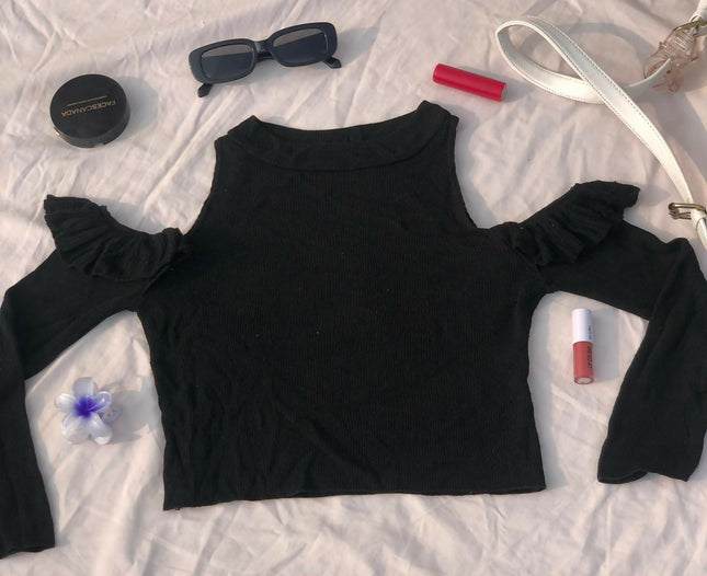 Women's Black Ribbed Cold Shoulder Top - S Size [NEW]