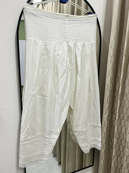 Narrow Pallazo