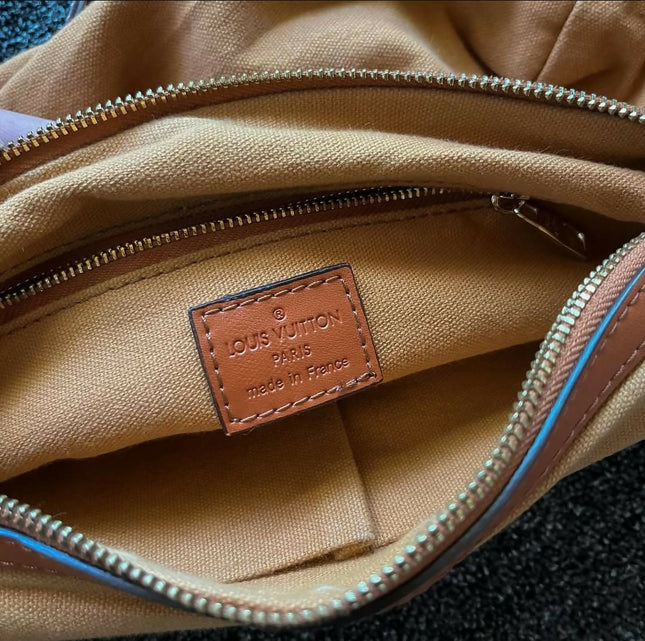 Authentic Louis Vuitton - M