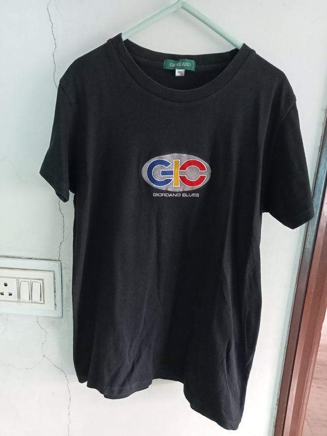 Black Vintage Giordano T-shirt